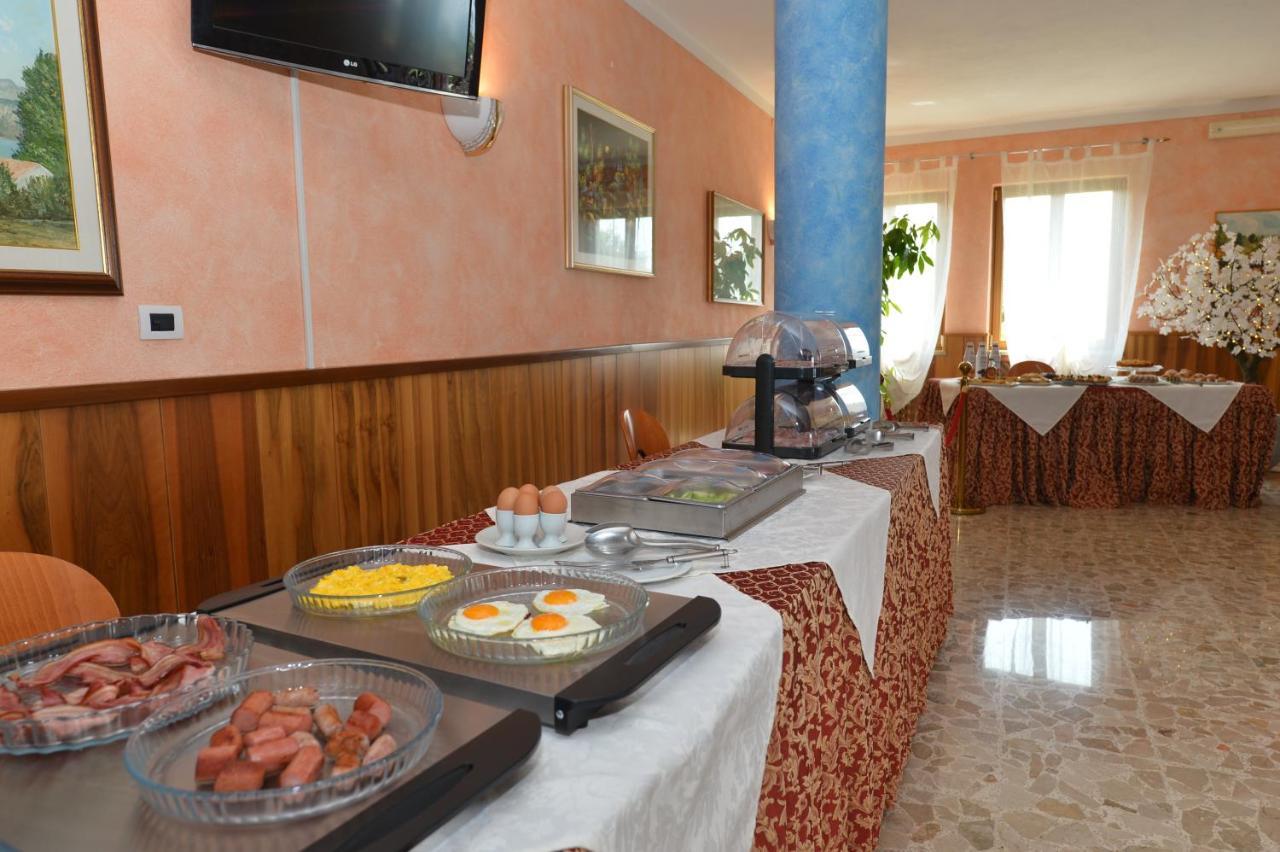 Albergo Panoramica Bardolino Eksteriør bilde